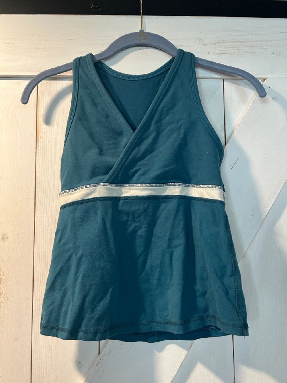 Lululemon Athletica Teal Cross-Front Tank Top with Ivory Band XS